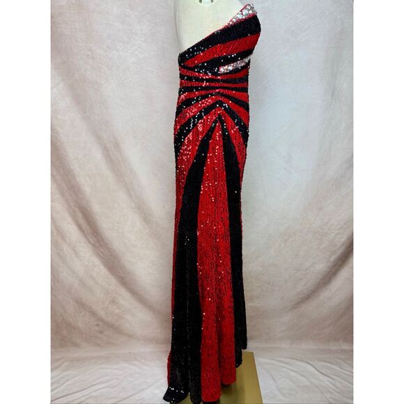 Sequin Formal Dress Red and Black Night Moves Size 6 - Picture 8 of 10